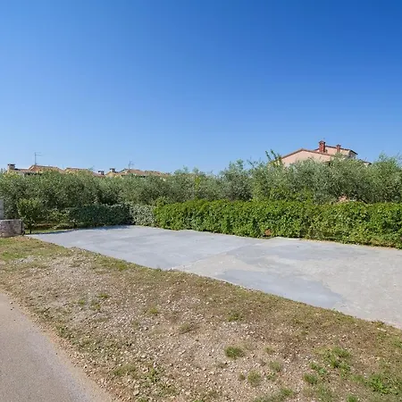 Family Friendly With A Swimming Pool Basanija, Umag - 3402 Apartment Savudrija