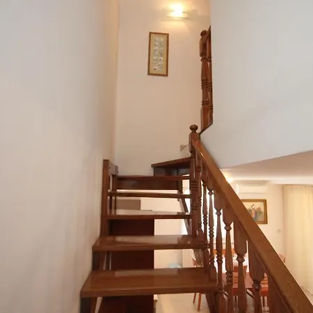 Apartment Family Friendly With A Swimming Pool Basanija, Umag - 3402 *