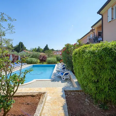 Family-friendly With Swimming Pool Basanija, Umag - 3402 *